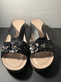 Women’s Black Floral Comfort Slide Sandals